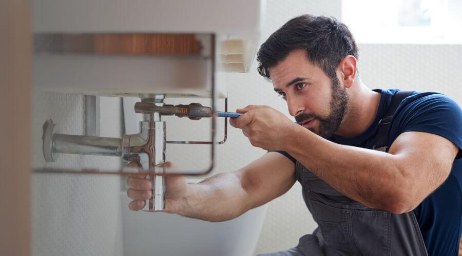 Emergency water heater repair in Heltonville, IN